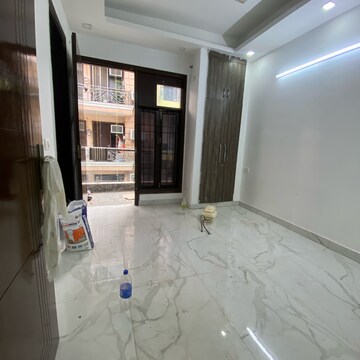 3 BHK Builder Floor For Rent in Chattarpur