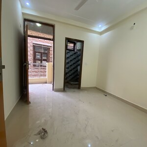 Room in 2 BHK Builder Floor at Chattarpur – for Rent