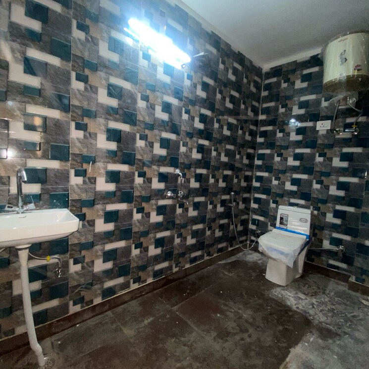 Exterior View, chattarpur 2 Bedroom 750 Sq.Ft. Builder Floor In Chattarpur Delhi 9326290