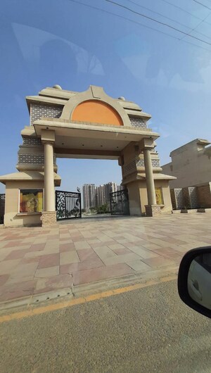  Plot – Exterior View View at Gaur Yamuna City Plot, Gaur Yamuna City - for Sale