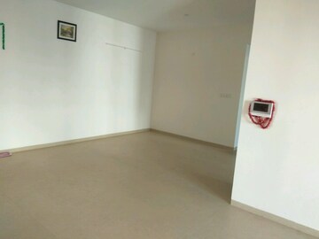 Room in 3 BHK Apartment at Jp Nagar Phase 7 – for Sale