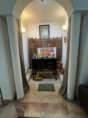 Living Room in 6+ BHK Villa at Sector 51 – for Sale