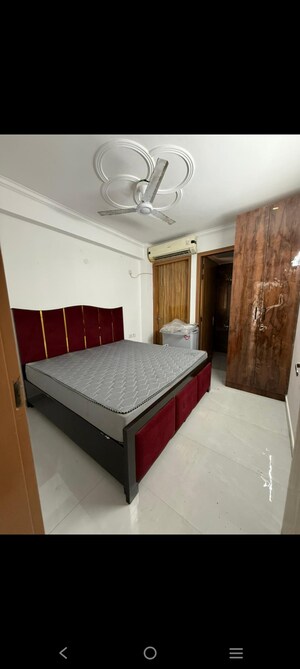 Bedroom in 1 BHK Builder Floor at Saket – for Rent