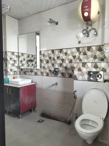 Attached Bathroom in 2 BHK Builder Floor at Sector 9a – for Rent