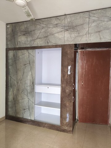 Room in 3 BHK Apartment at ROF Amaltas, Sector 92 – for Rent