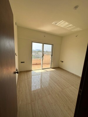 Room in 1 BHK Apartment at VTP Cygnus, Kharadi – for Rent