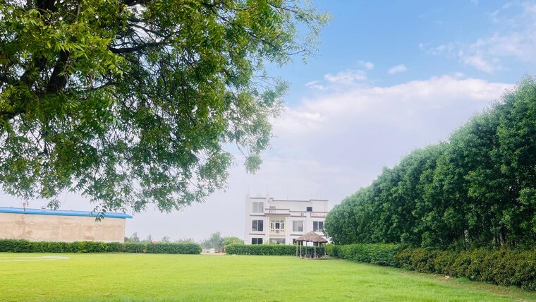 Garden, rahmatnagar  2000 Sq.Ft. Plot In Rahmatnagar Lucknow 9326467