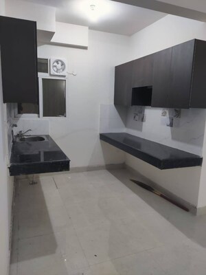 Kitchen in 2 BHK Apartment at Signature Global The Roselia, Sector 95a – for Sale