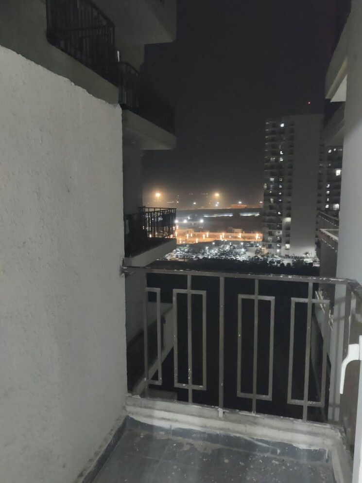 Exterior View, signature-global-the-roselia 2 Bedroom 514 Sq.Ft. Apartment In Sector 95a Gurgaon 9326478