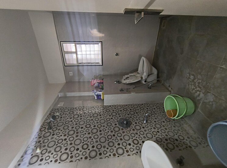 Bathroom, vastushree-adrina 1 Bedroom 450 Sq.Ft. Apartment In Mundhwa Pune 9326471