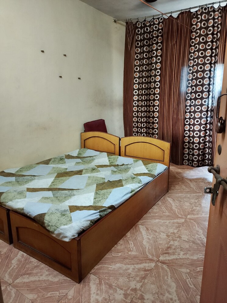 Bedroom, andheri east Studio 200 Sq.Ft. Apartment In Andheri East Mumbai 9326487