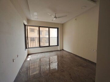 Room in 2 BHK Apartment at Shagun Krishvi Residency, Chembur – for Rent