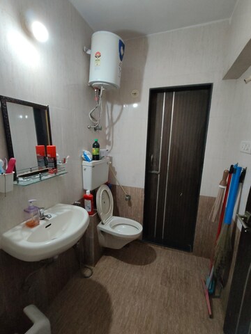 Bathroom in 1 BHK Apartment at CIDCO Vastu Vihar, Kharghar – for Sale