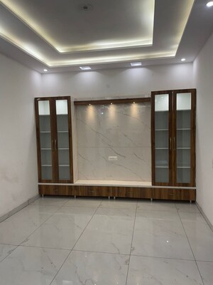 Room in 6 BHK Independent House at Ambala Highway – for Sale