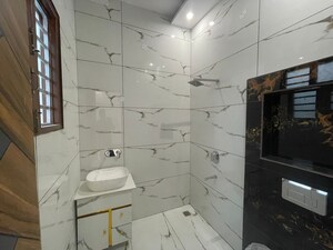 Attached Bathroom in 6 BHK Independent House at Ambala Highway – for Sale