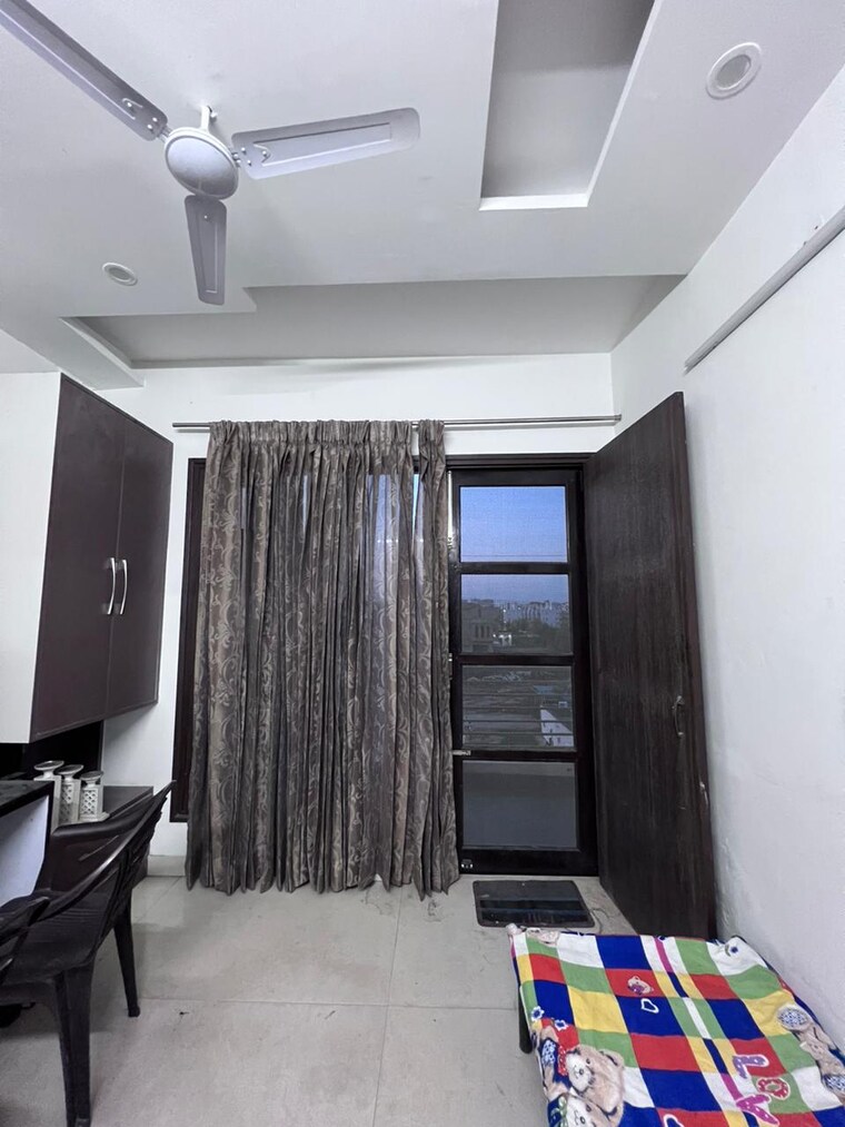 Bedroom, aura-homes 2 Bedroom 1600 Sq.Ft. Apartment In Patiala Road Zirakpur 9326707