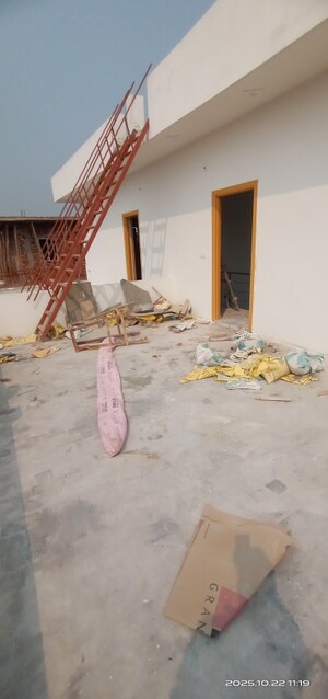 Bedroom in 4 BHK Independent House at Rakshapuram – for Sale