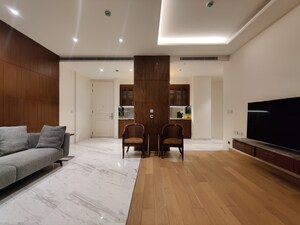 Room in 2 BHK Apartment at Bhartiya Leela Residences, Thanisandra Main Road – for Rent