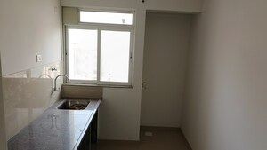 Room in 1 BHK Apartment at Raunak Bliss, Ghodbunder Road – for Rent