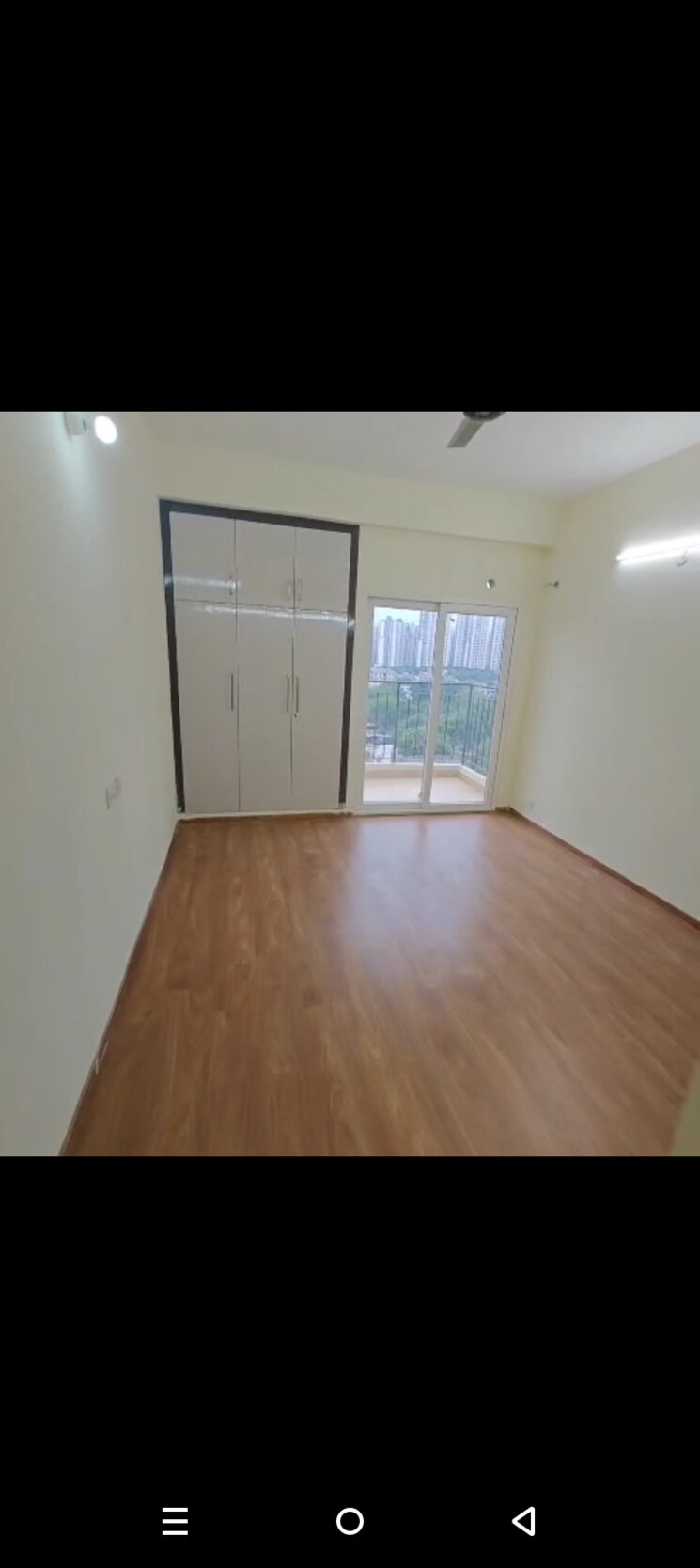 Room, amrapali-enchante 3 Bedroom 1050 Sq.Ft. Apartment In Tech Zone 4 Greater Noida Greater Noida 9326854
