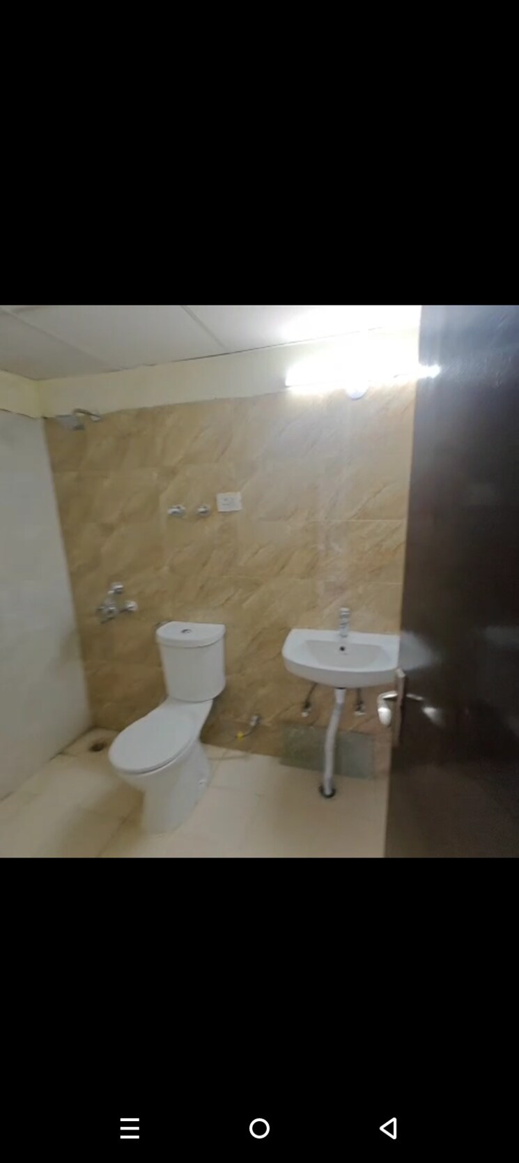 Bathroom, amrapali-enchante 3 Bedroom 1050 Sq.Ft. Apartment In Tech Zone 4 Greater Noida Greater Noida 9326854