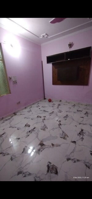 Bedroom in 1 BHK Builder Floor at Uttam Nagar – for Rent