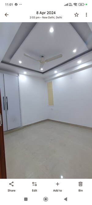 Room in 3 BHK Builder Floor at Chattarpur – for Rent