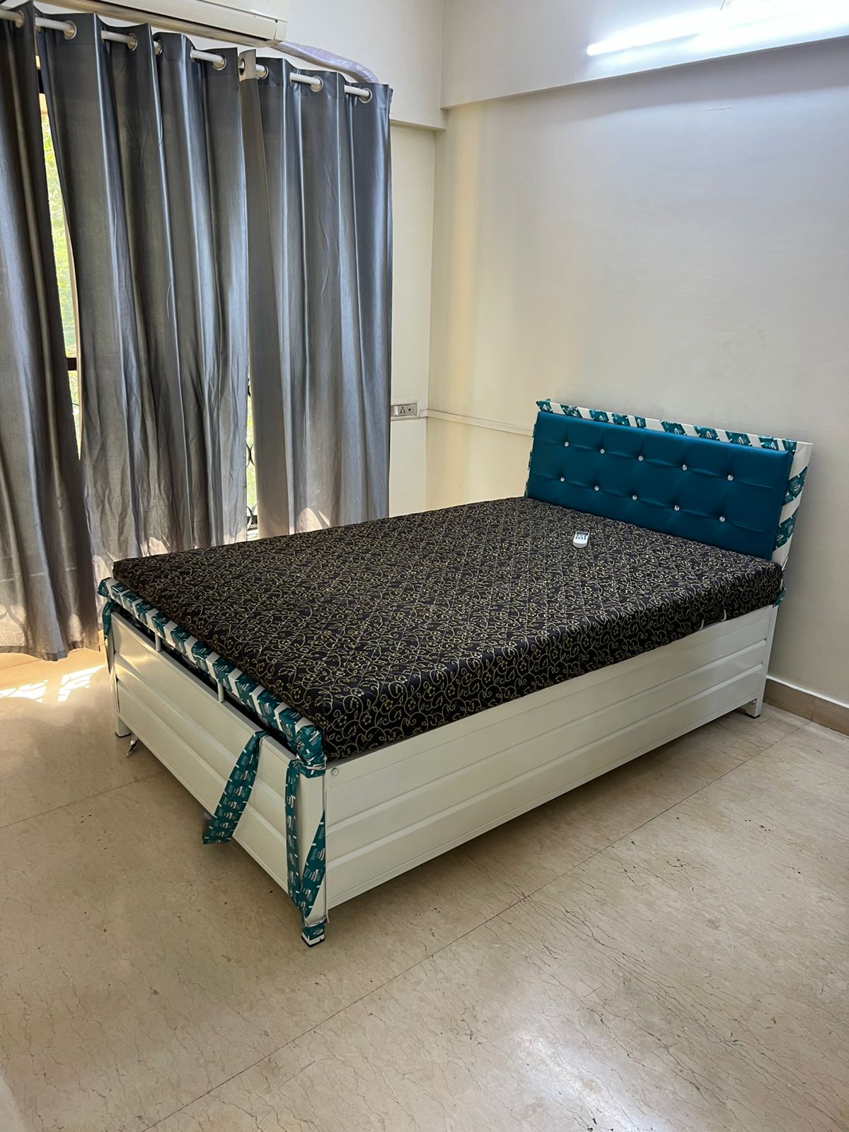 Pg For Rent in R K Properties 