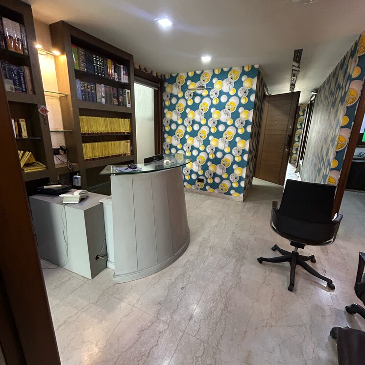 Team Area, south extension i 3 Bedroom 1800 Sq.Ft. Builder Floor In South Extension I Delhi 9326808