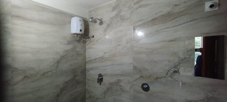 Bathroom, sakinaka Pg For Boys & Girls In Sakinaka 9326903