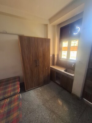 Living Room in  Pg at Jharsa – for Rent