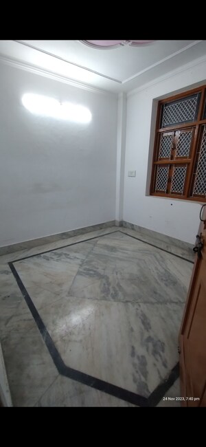 2 BHK Builder Floor For Rent in Uttam Nagar