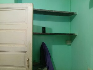 Furnished Amenities in 1 BHK Apartment at Saroj CHS, Chakala – for Rent