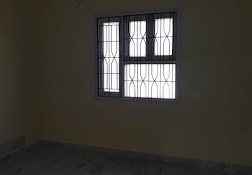 Room in 3 BHK Apartment at Vanasthalipuram – for Sale