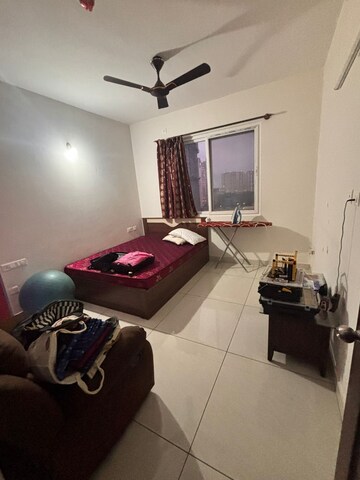 3 BHK Apartment For Rent in Prestige Lakeside Habitat, Varthur