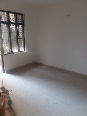 2.5 BHK Apartment For Rent in RWA Vasundhara Sector 4A, Vasundhara Sector 4