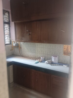 Kitchen in 2.5 BHK Apartment at RWA Vasundhara Sector 4A, Vasundhara Sector 4 – for Rent