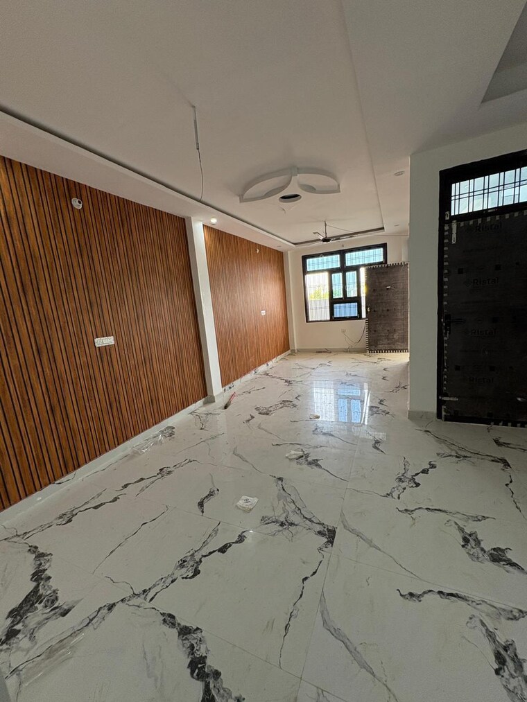 Room, jankipuram vistar 2 Bedroom 1300 Sq.Ft. Independent House In Jankipuram Vistar Lucknow 9327011