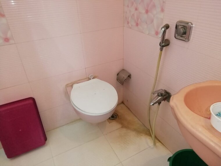 Bathroom, comet-apartment 1 Bedroom 521 Sq.Ft. Apartment In Bhakti Park Mumbai 9327023