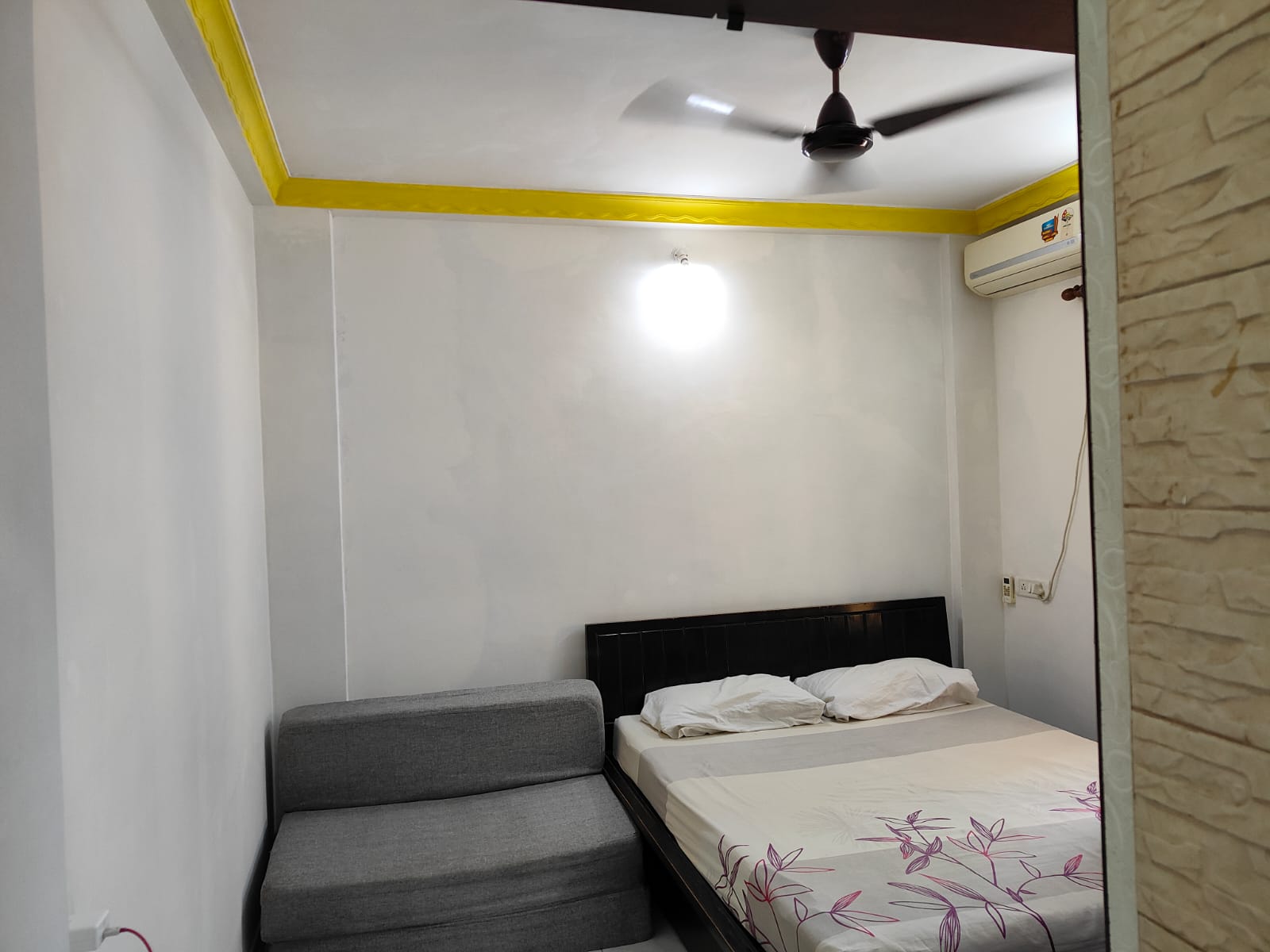 1 BHK Apartment For Rent in Swastik Residency 1