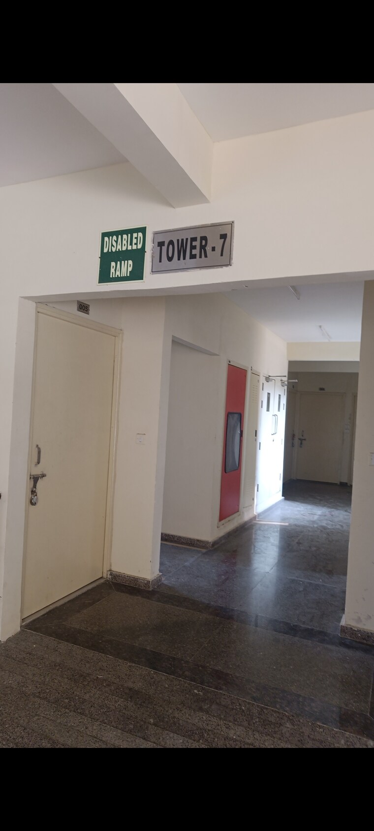 Room, pyramid-pride 2 Bedroom 691 Sq.Ft. Apartment In Sector 76 Gurgaon 9327033