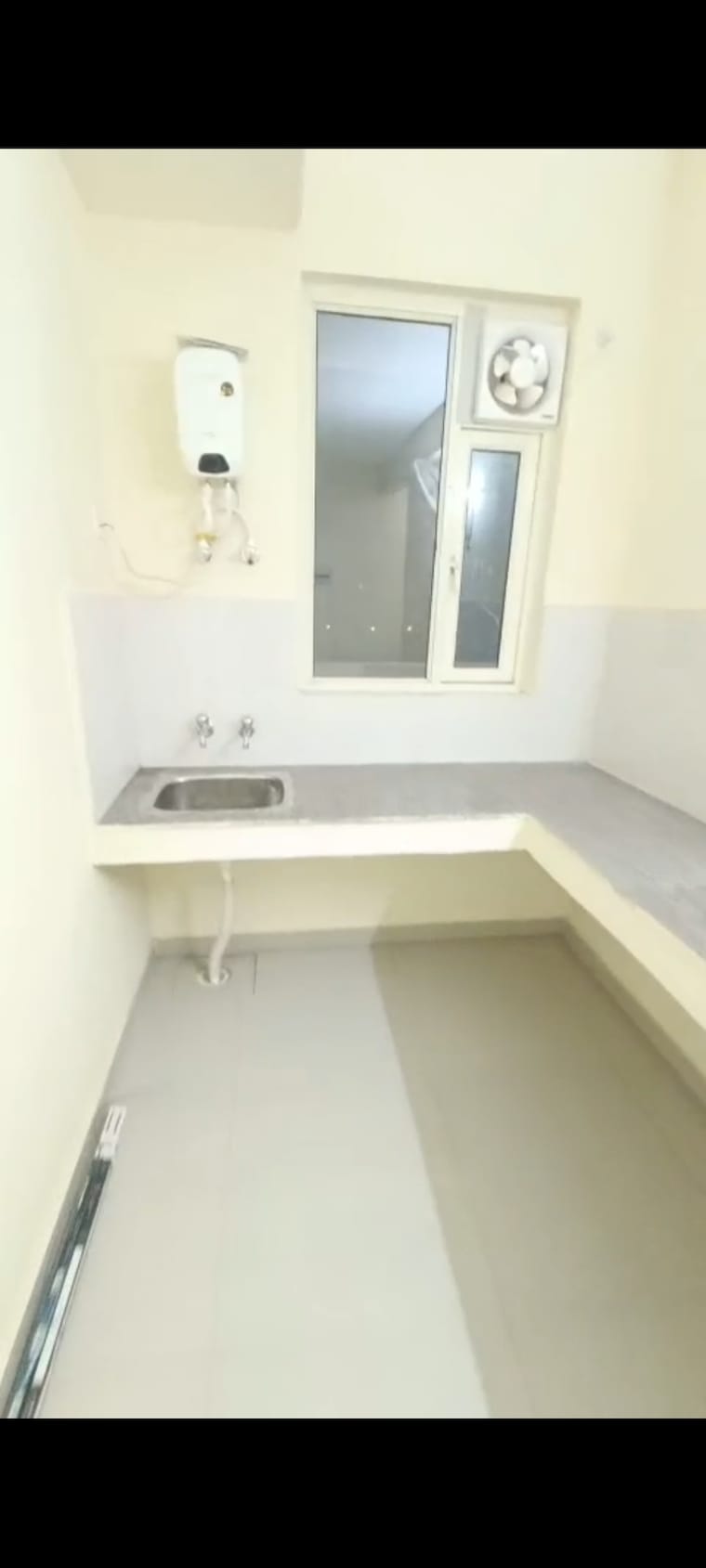 Kitchen, pyramid-pride 2 Bedroom 680 Sq.Ft. Apartment In Sector 76 Gurgaon 9327048