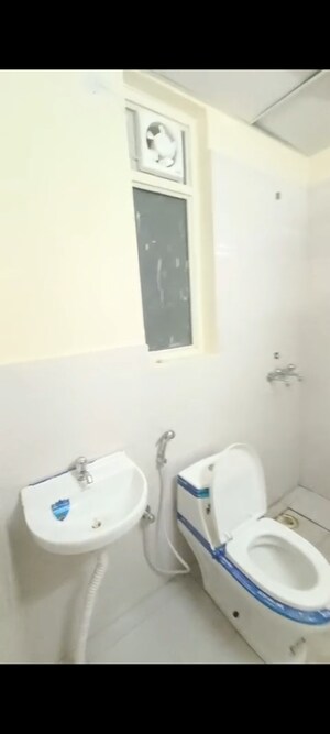 Bathroom in 2 BHK Apartment at Pyramid Pride, Sector 76 – for Rent