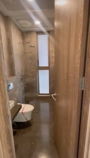 Bathroom in 3 BHK Apartment at Prestige Jasdan Classic, Mahalaxmi – for Rent