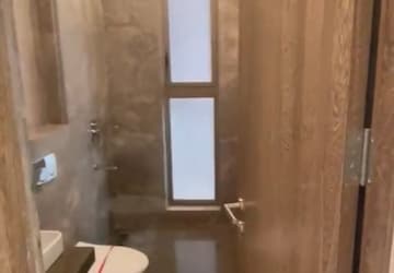Bathroom in 3 BHK Apartment at Prestige Jasdan Classic, Mahalaxmi – for Rent