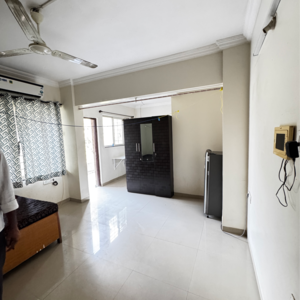 Room in Studio Apartment at Ganga Orchad Phase II, Mundhwa Road – for Rent