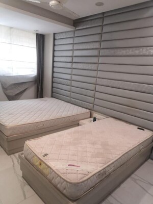 Room in 1 BHK Apartment at Nutan Madhuban Apartment, Worli – for Rent