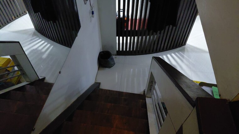 Team Area, bbd bagh Commercial Office Space 1000 Sq.Ft. In Bbd Bagh Kolkata 9327091