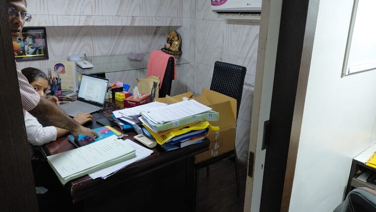 Bedroom, bbd bagh Commercial Office Space 1000 Sq.Ft. In Bbd Bagh Kolkata 9327091