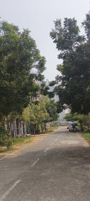 1.5 BHK Apartment – Garden View at Sector 10 Greater Noida - for Sale